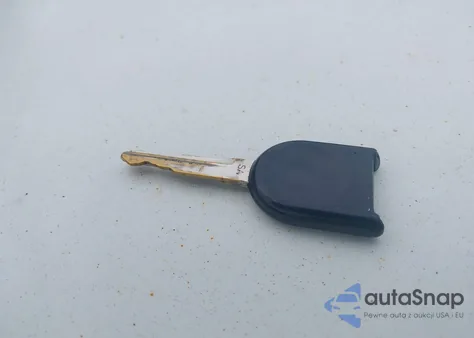 2011 Ford F-250 Xl z USA, uszkodzony, nr VIN 1FT7X2BT8BEA57663